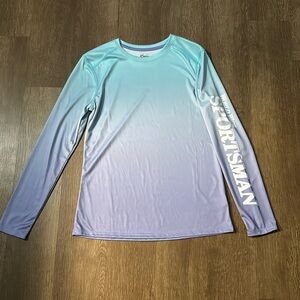 Woman’s size small. Fishing shirt. Never worn.